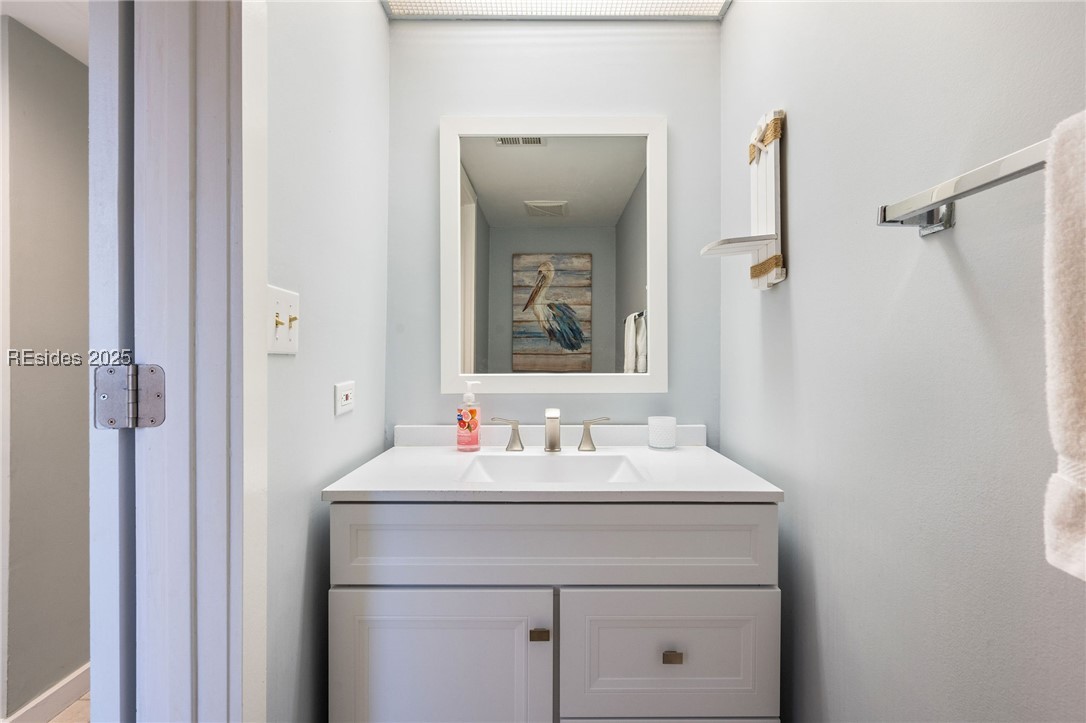 Hilton Head Island, South Carolina 29928, United States, 2 Bedrooms Bedrooms, ,3 BathroomsBathrooms,Residential,Active,11481