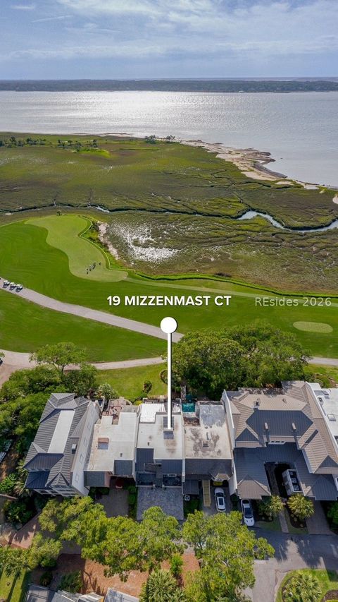 Homes For Sale - 19 Mizzenmast Court<br/> Hilton Head Island, SC 29928