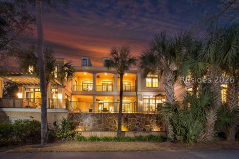 Homes For Sale - 14 Dove Street<br/> Hilton Head Island, SC 29928