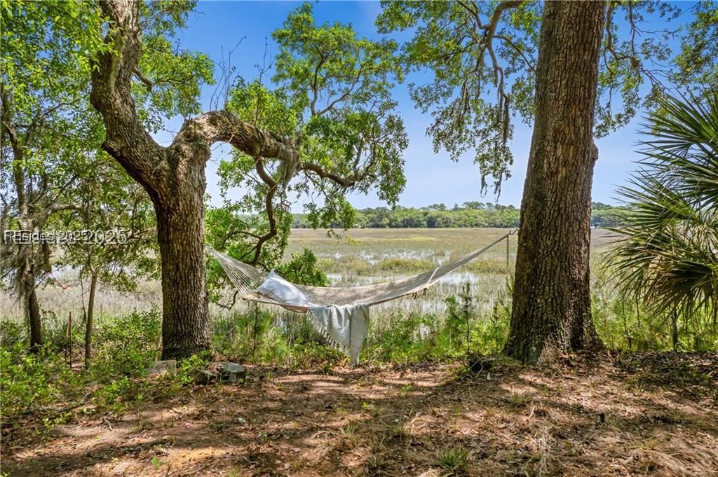 Saint Helena Island, South Carolina 29920, United States, 3 Bedrooms Bedrooms, ,2 BathroomsBathrooms,Residential,Active,123924