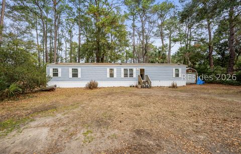 Mobile Home For Sale - 14 Palm Point Road<br/> Beaufort, SC 29907