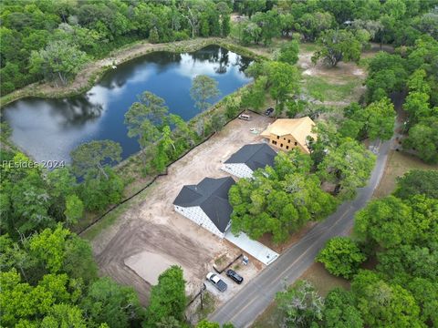 Single Family Residence in Beaufort SC 33 Fairfield Road 2.jpg