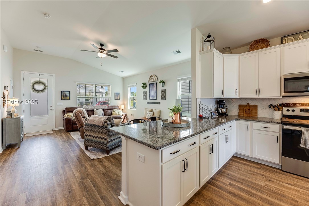 70 Whispering Oaks Circle, Okatie, South Carolina image 4