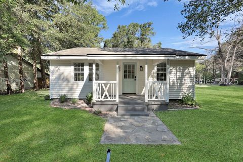 Homes For Sale - 178 5th Avenue<br/> Ridgeland, SC 29936