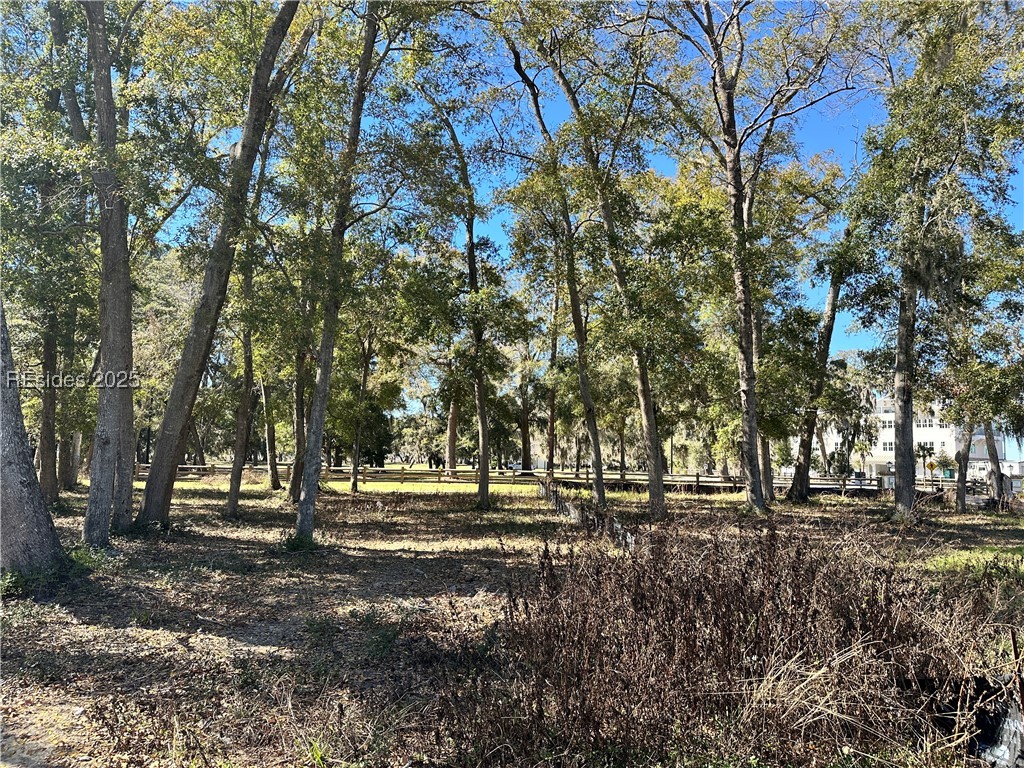 202 Harborview Drive, Beaufort, South Carolina image 3