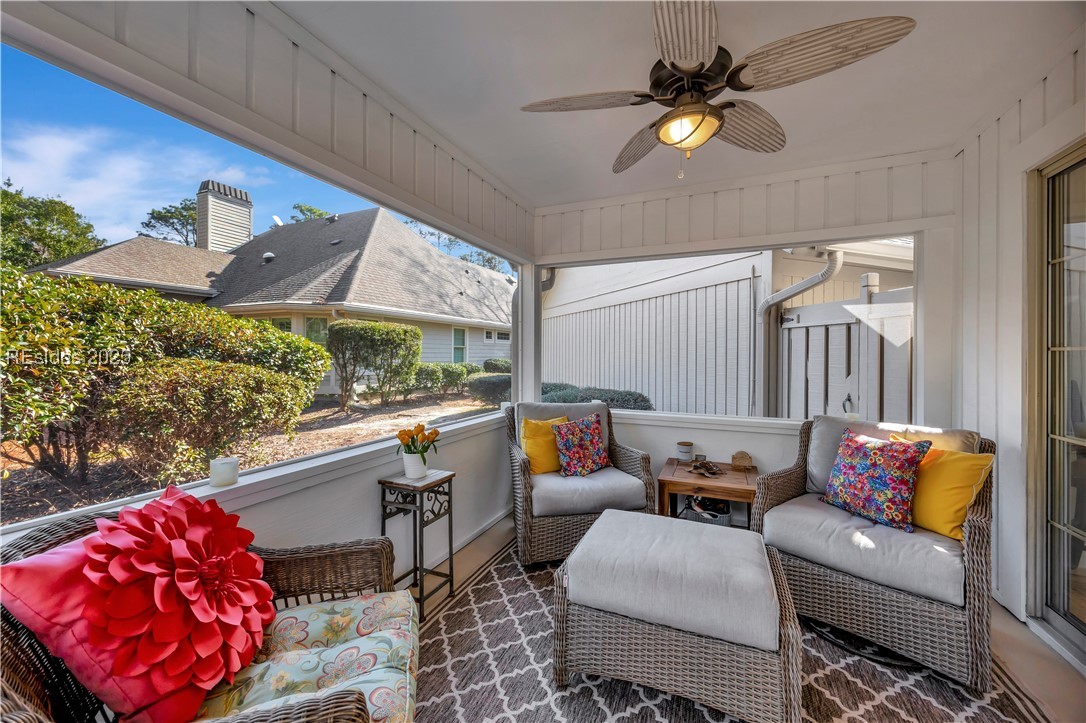 18 Honey Locust Circle, Hilton Head Island, South Carolina image 12