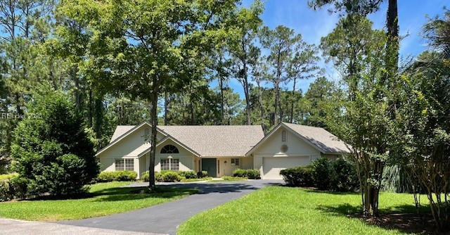 18 Honey Locust Circle, Hilton Head Island, South Carolina image 1