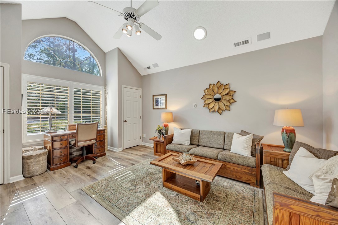 18 Honey Locust Circle, Hilton Head Island, South Carolina image 14