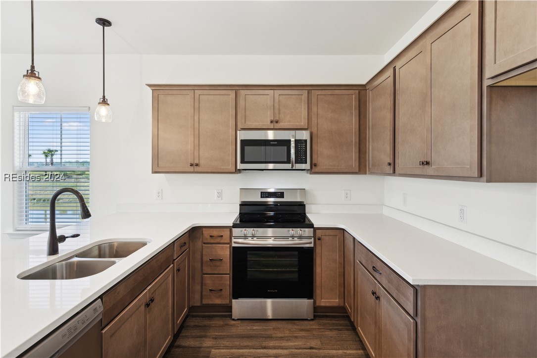 Ridgeland, South Carolina 29936, United States, 3 Bedrooms Bedrooms, ,3 BathroomsBathrooms,Residential,Pending,25863