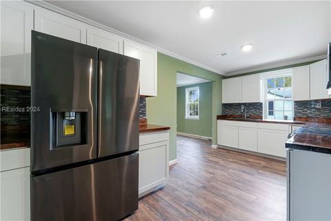 MLS: 449359