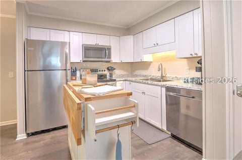 Condo For Sale - 104 Cordillo Parkway #D7<br/> Hilton Head Island, SC 29928
