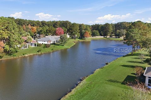 Homes For Sale - 20 Fenwick Drive<br/> Bluffton, SC 29909