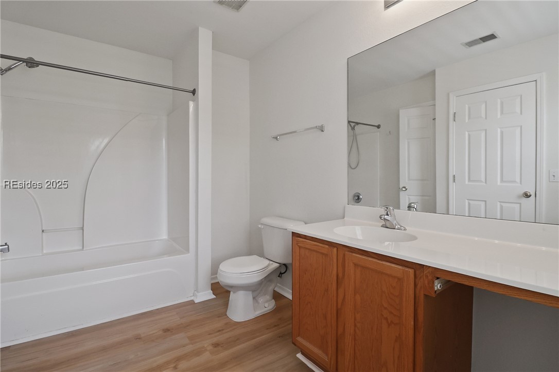 300 Campus Lane, Okatie, Texas image 35
