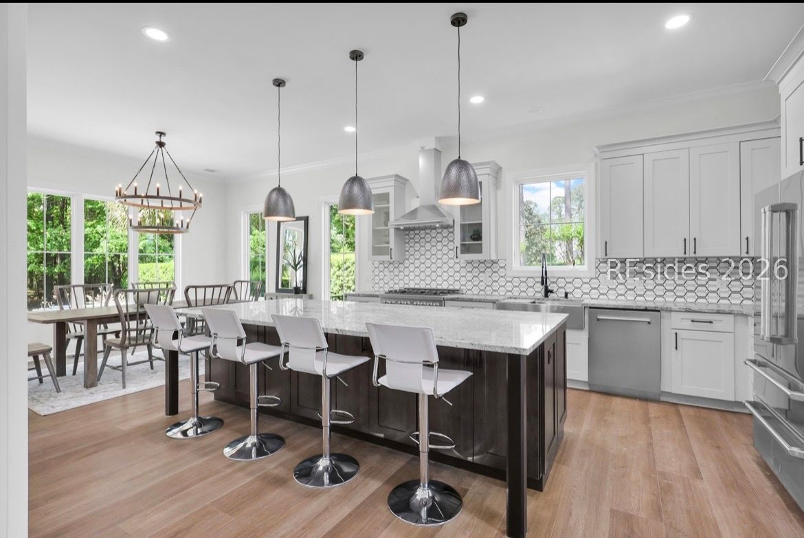 159 Farnsleigh Avenue