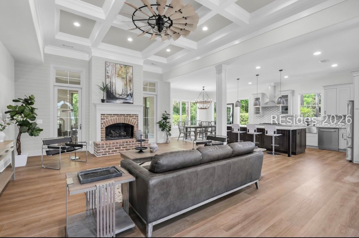 159 Farnsleigh Avenue