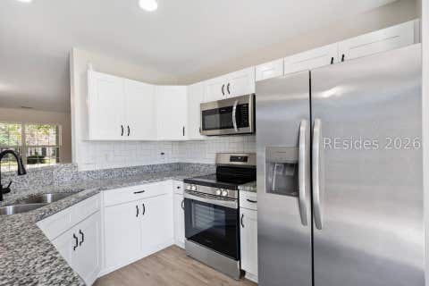 Townhouse For Sale - 233 Station Mill Boulevard<br/> Beaufort County, Bluffton, SC 29909