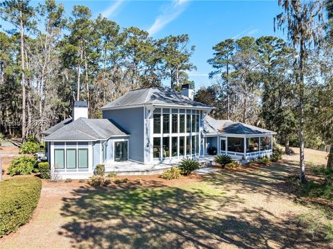 A home in Daufuskie Island