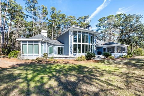 A home in Daufuskie Island