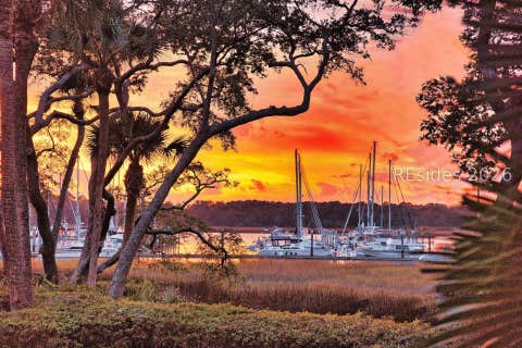 Condo For Sale - 73 Skull Creek Drive #118<br/> Hilton Head Island, SC 29926