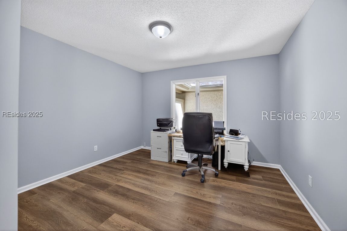 Hilton Head Island, South Carolina 29926, United States, 3 Bedrooms Bedrooms, ,2 BathroomsBathrooms,Residential,Pending,238251