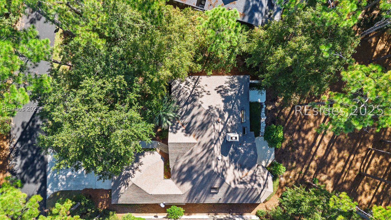 Hilton Head Island, South Carolina 29926, United States, 3 Bedrooms Bedrooms, ,2 BathroomsBathrooms,Residential,Pending,238251