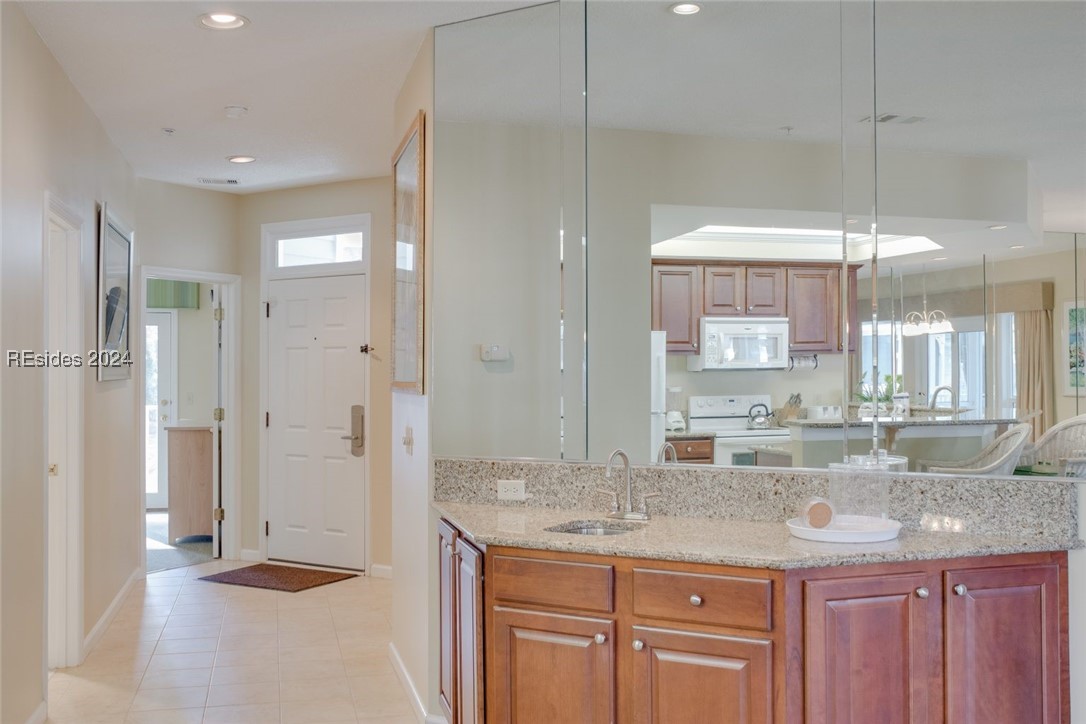 14 Wimbledon Ct Ct #128-2, Hilton Head Island, South Carolina image 4
