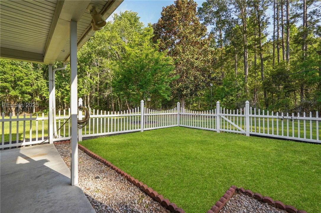 442 Colony Drive, Ridgeland, Texas image 5