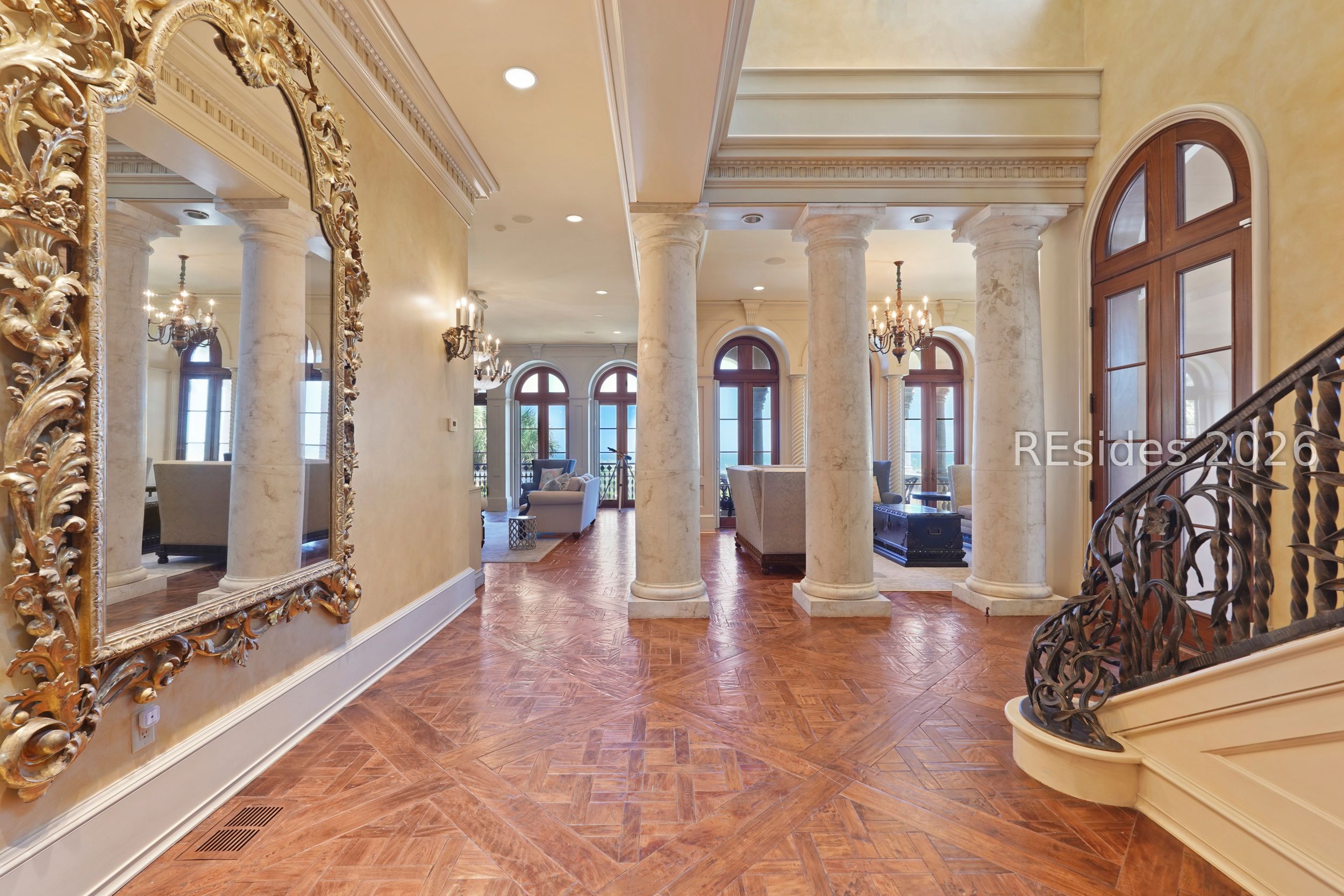 3 Stella Del Mare Manor