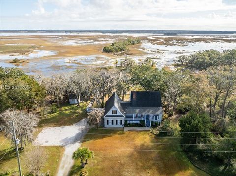 A home in Beaufort