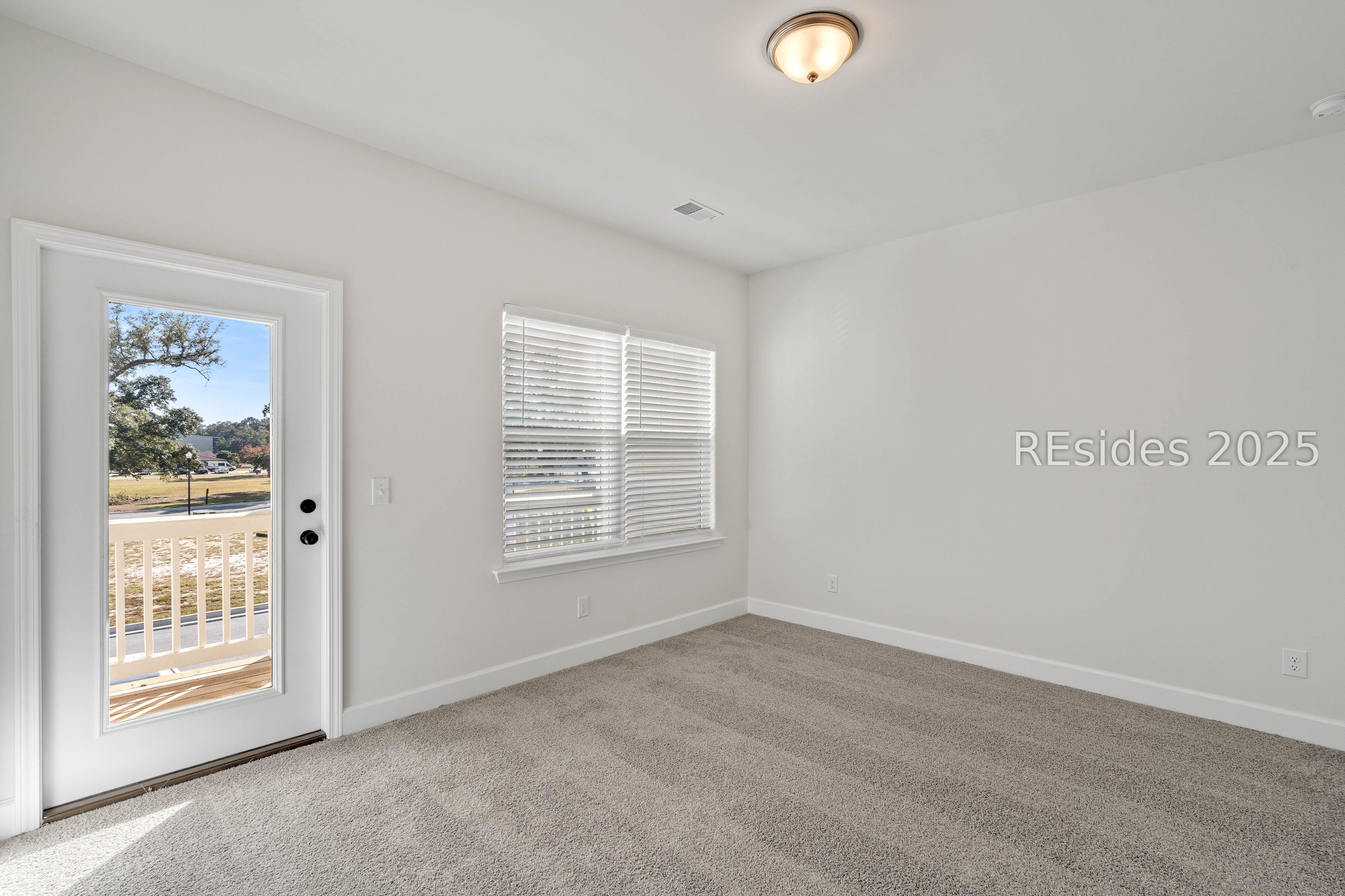 Ridgeland, South Carolina 29936, United States, 3 Bedrooms Bedrooms, ,3 BathroomsBathrooms,Residential,Active,25904