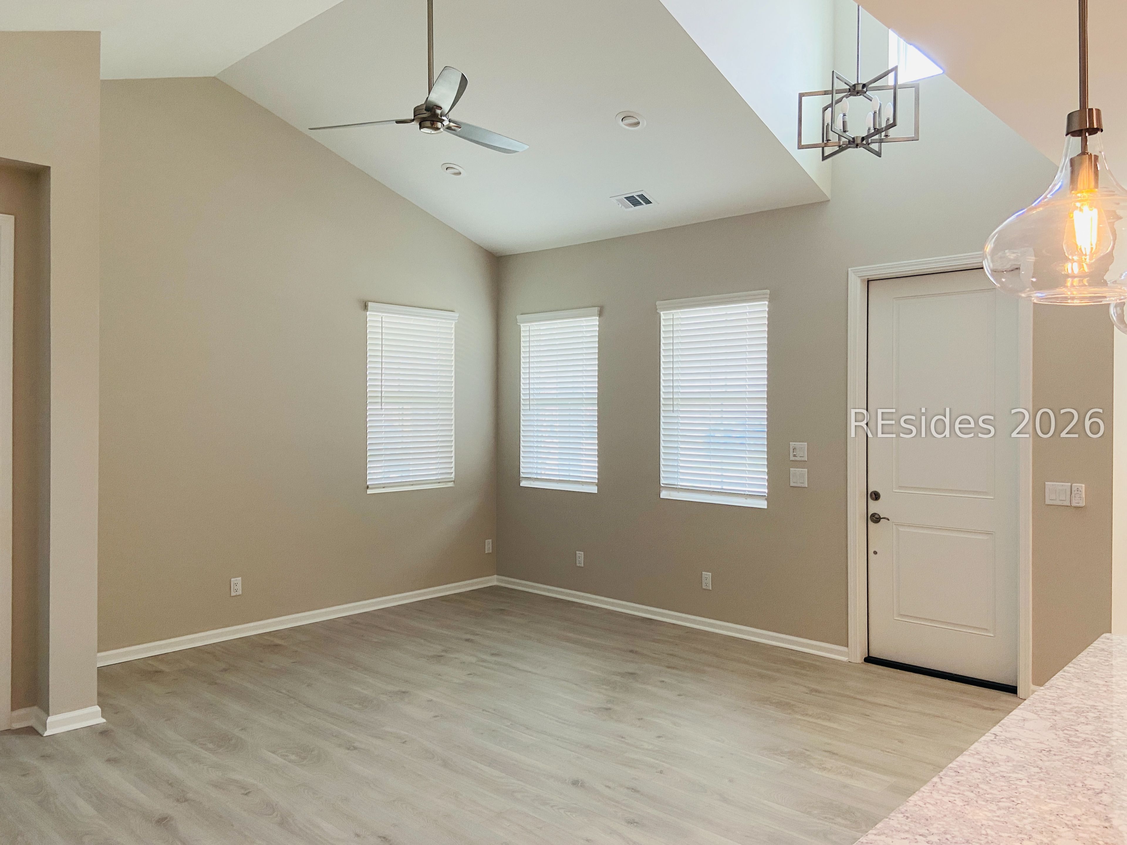 149 Flip Side Lane