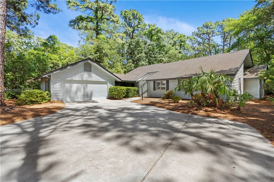 21 Raintree Lane, Hilton Head Island, Texas image 3