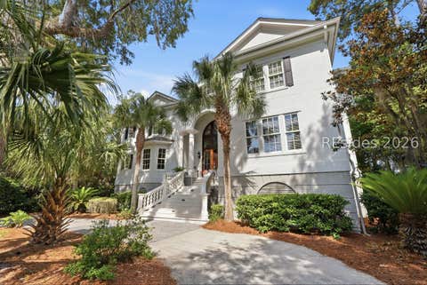 Homes For Sale - 9 Promontory Court<br/> Hilton Head Island, SC 29928