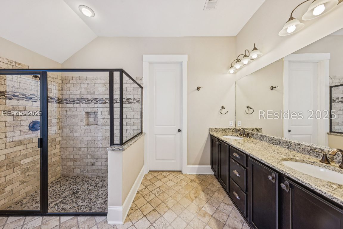 Bluffton, South Carolina 29910, United States, 2 Bedrooms Bedrooms, ,2 BathroomsBathrooms,Residential,Active,147618