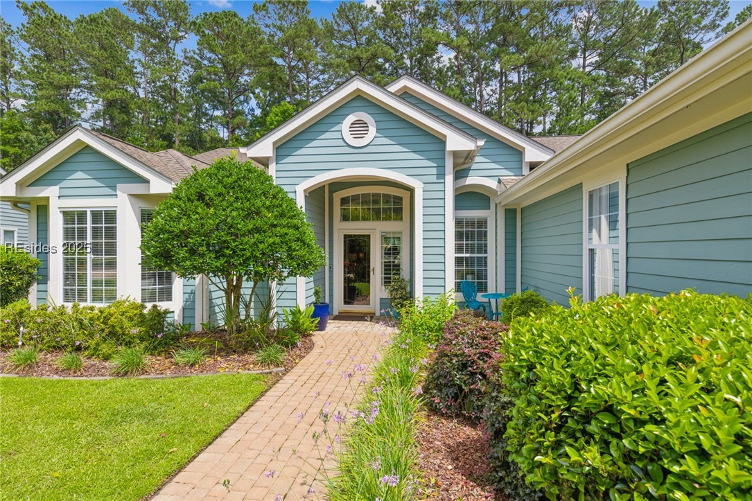 30 Raymond Road, Bluffton, Texas image 1