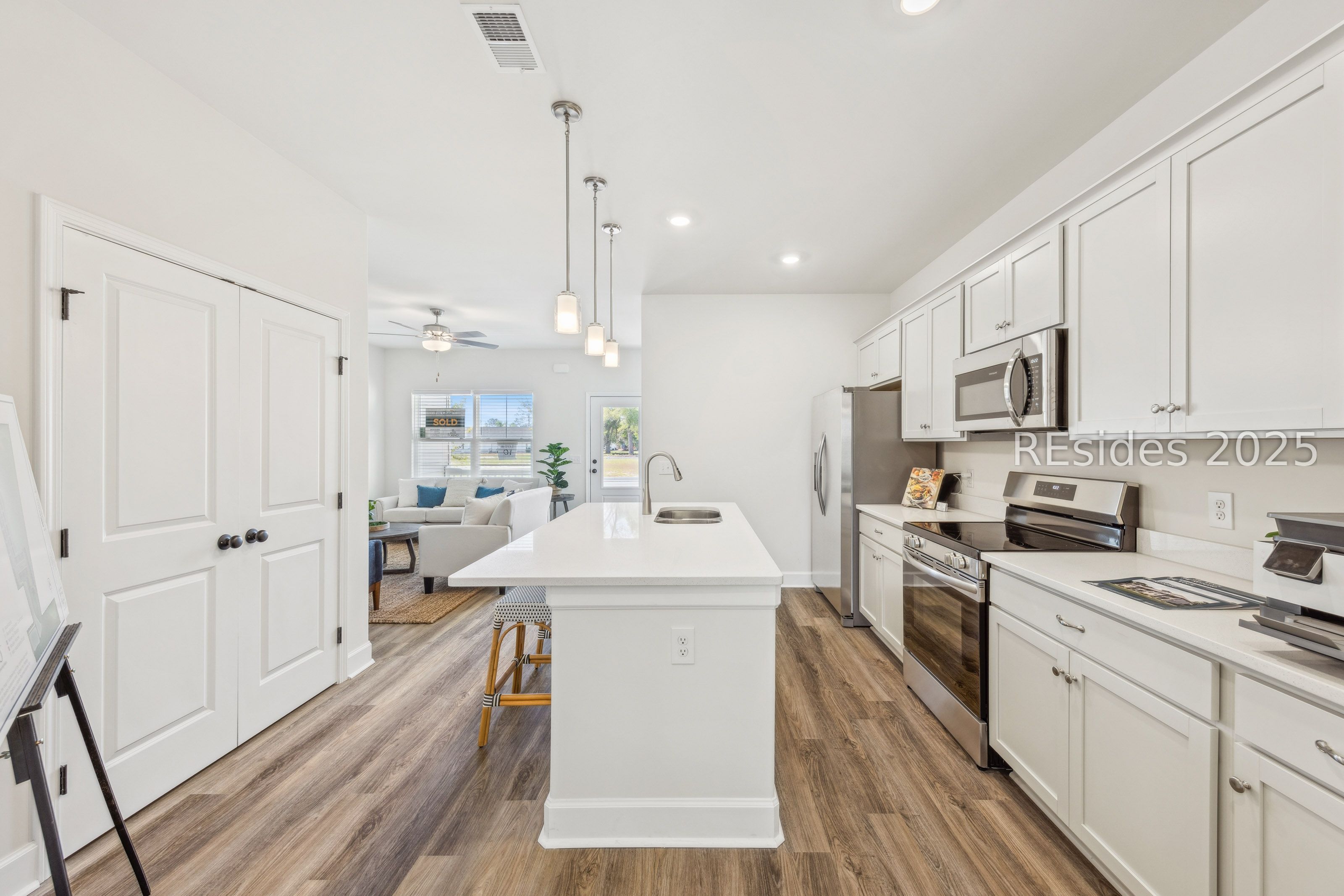 Ridgeland, South Carolina 29936, United States, 3 Bedrooms Bedrooms, ,3 BathroomsBathrooms,Residential,Active,25912