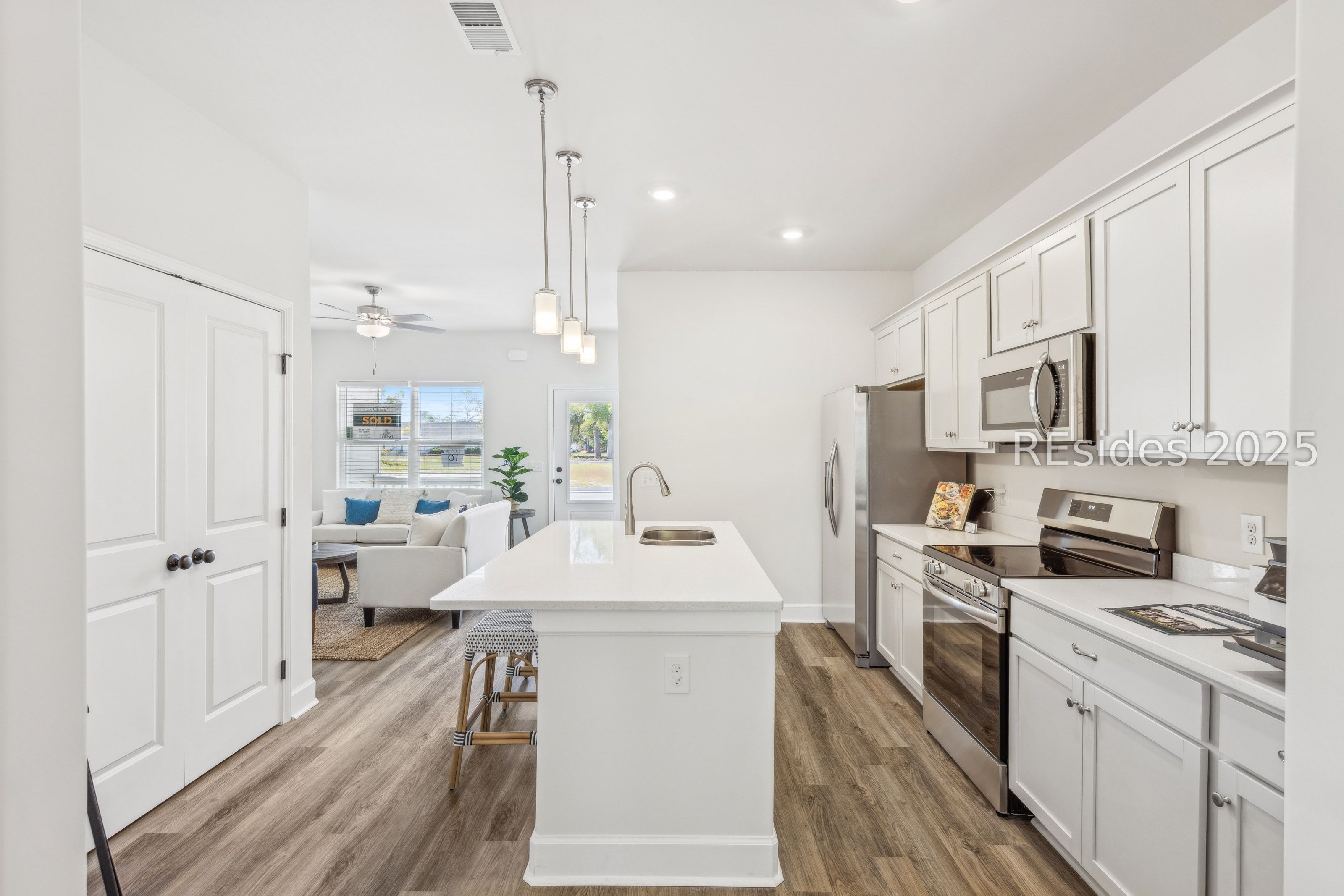 Ridgeland, South Carolina 29936, United States, 3 Bedrooms Bedrooms, ,3 BathroomsBathrooms,Residential,Active,25912