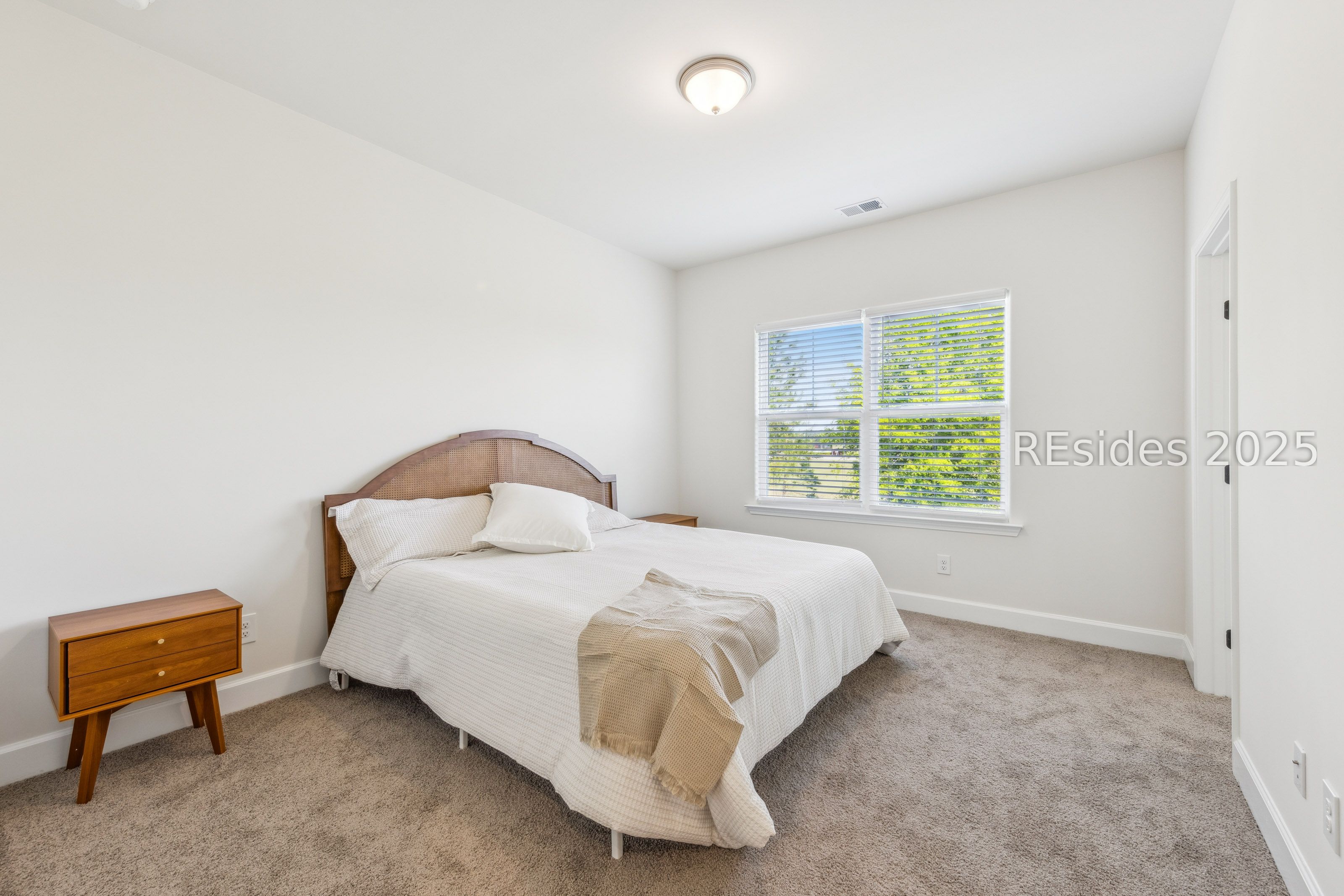 Ridgeland, South Carolina 29936, United States, 3 Bedrooms Bedrooms, ,3 BathroomsBathrooms,Residential,Active,25912