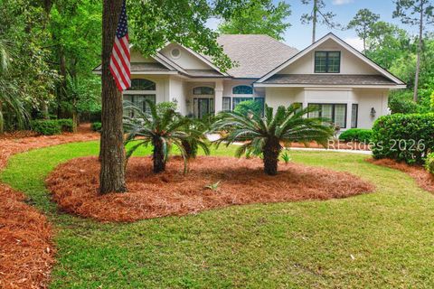 Homes For Sale - 4 Beech Hill Court<br/> Hilton Head Island, SC 29928