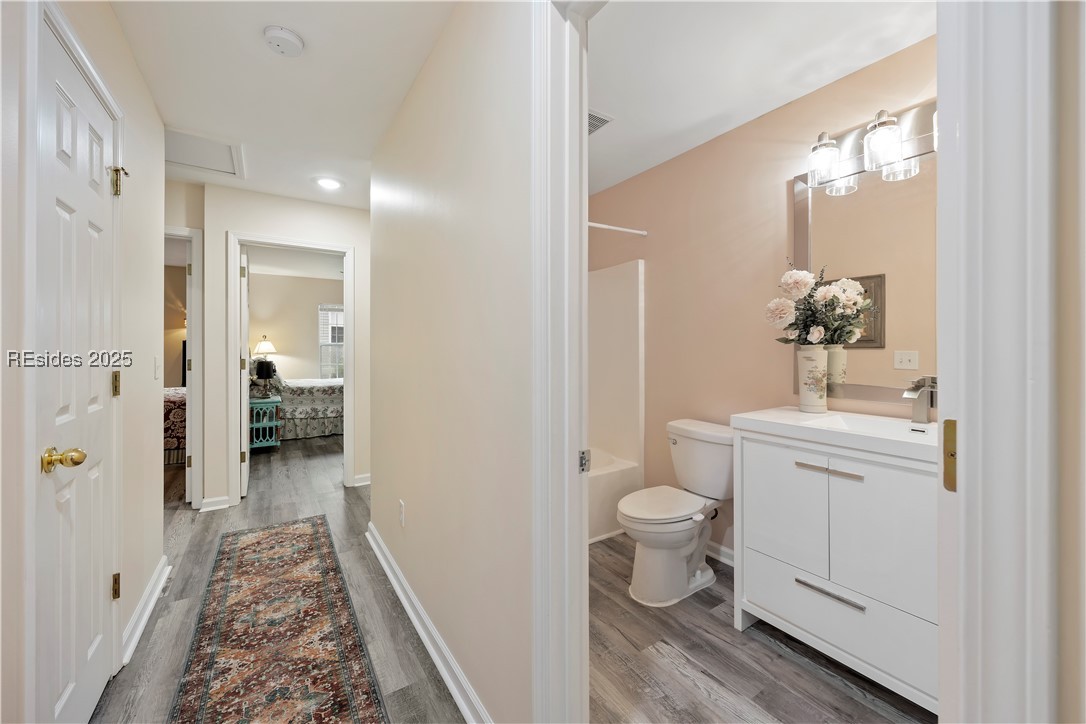 9 Lakeside Drive, Bluffton, South Carolina image 20
