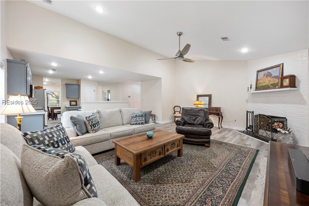 9 Lakeside Drive, Bluffton, South Carolina image 18