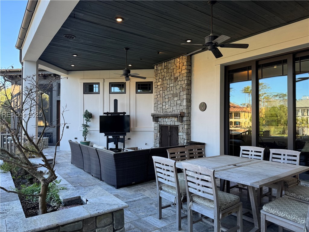36 Plumbridge Circle, Hilton Head Island, South Carolina image 2