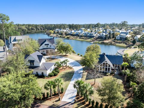 Homes For Sale - 8 Wolf Tree Road<br/> Bluffton, SC 29910