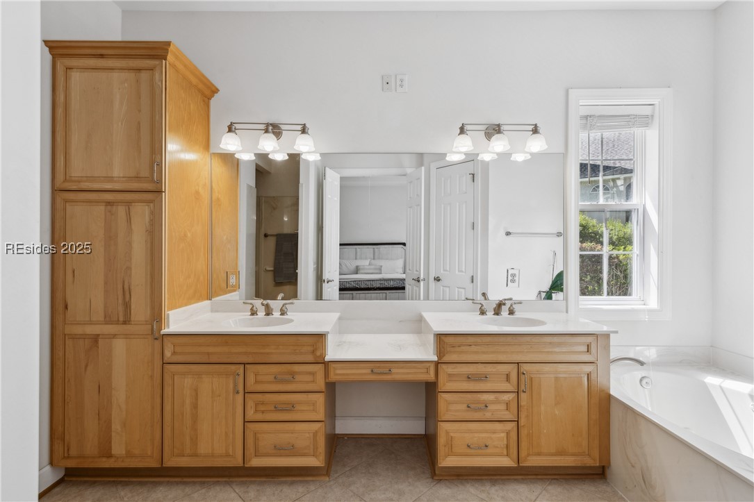 2 Meridian Point Circle, Bluffton, Texas image 11