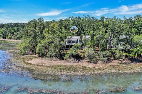 Homes For Sale - 6 Dolphin Landing<br/> Okatie, SC 29909