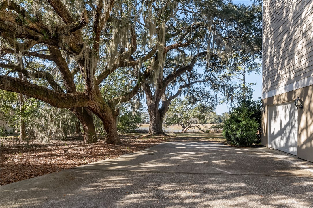 Beaufort, South Carolina 29907, United States, 4 Bedrooms Bedrooms, ,5 BathroomsBathrooms,Residential,Active,17419