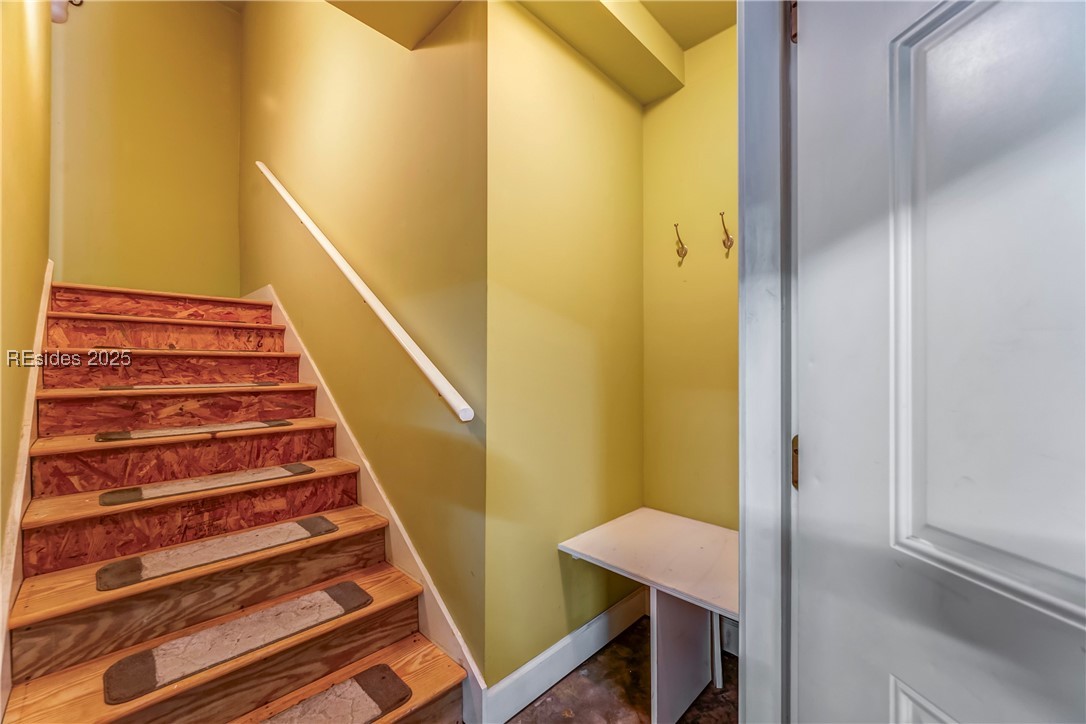 Beaufort, South Carolina 29907, United States, 4 Bedrooms Bedrooms, ,5 BathroomsBathrooms,Residential,Active,17419