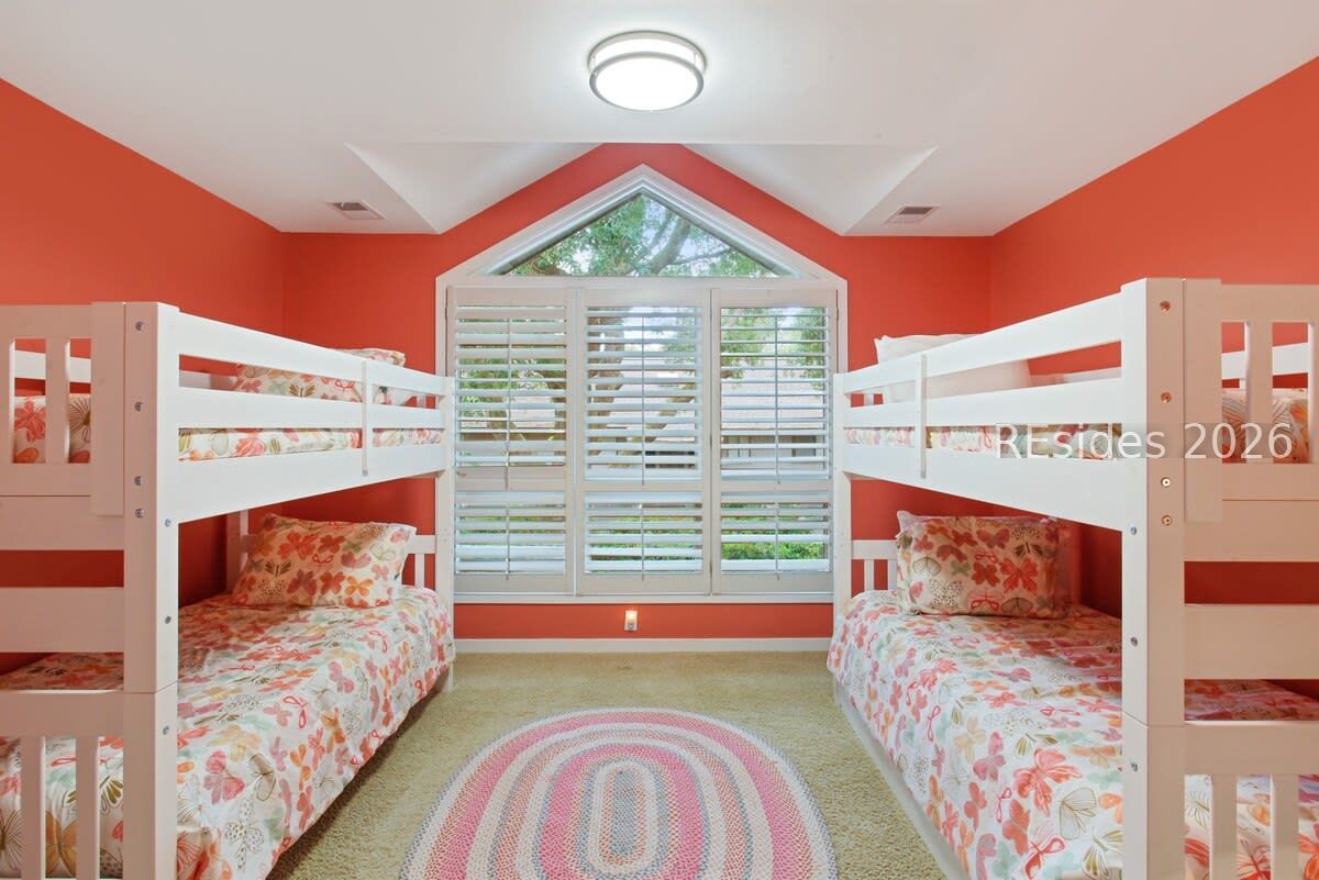 Hilton Head Island, South Carolina, 29928, United States, 5 Bedrooms Bedrooms, ,6 BathroomsBathrooms,Residential,Active,2036152