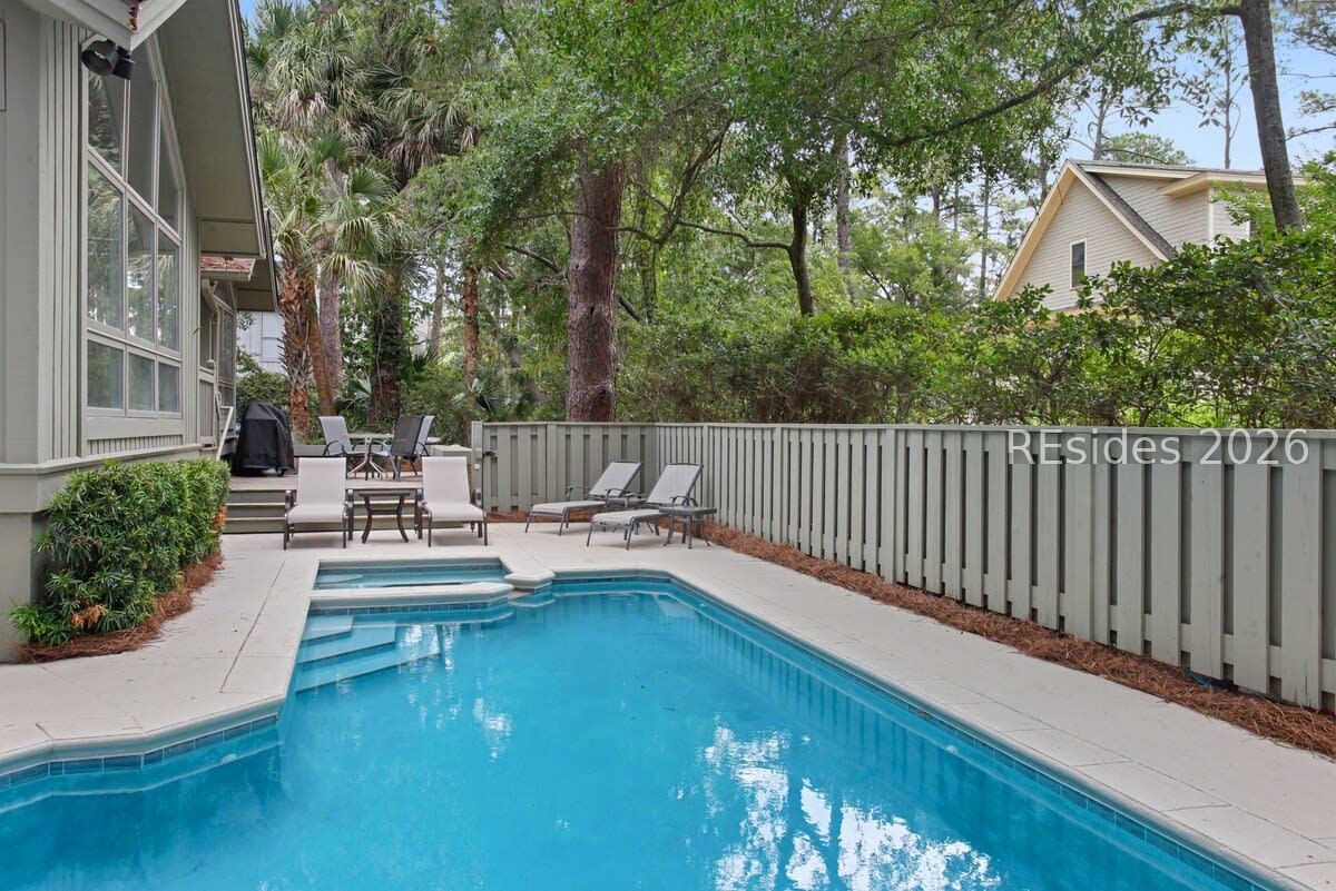 Hilton Head Island, South Carolina, 29928, United States, 5 Bedrooms Bedrooms, ,6 BathroomsBathrooms,Residential,Active,2036152
