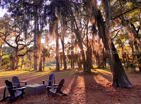 Townhouse For Sale - 129 Ave Of Oaks<br/> Daufuskie Island, SC 29915